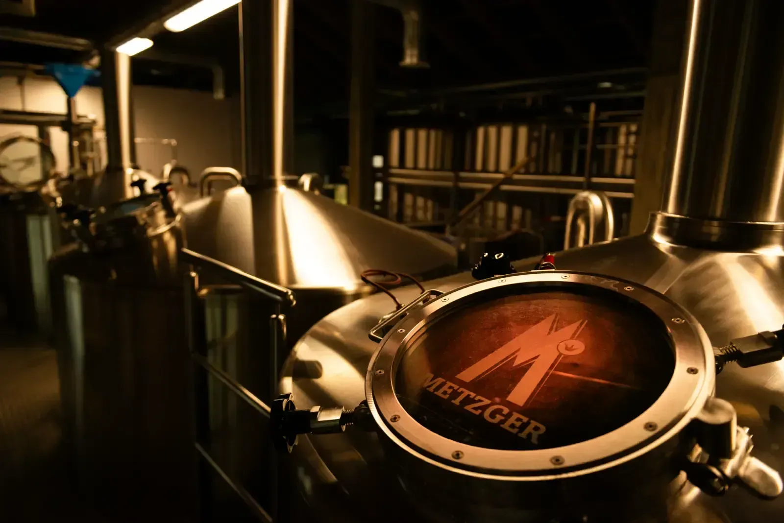 La sala cottura del birrificio Metzger in via Catania a Torino